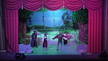 vlcsnap-2022-06-08-22h38m07s400